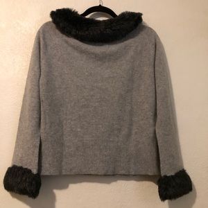 Garnet Hill Women’s Gray Sweater 70% Lambswool 20% Angora Rabbit Hair
